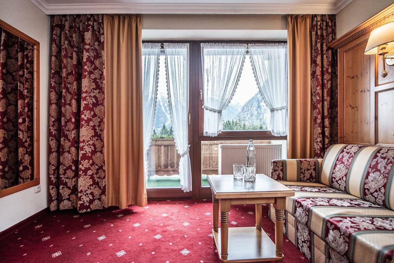 מאוראך Naturhotel Alpenblick מראה חיצוני תמונה